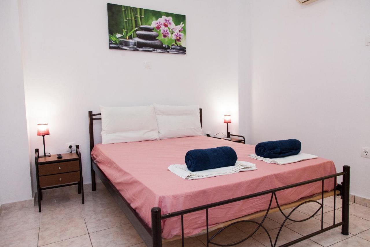 Cozy Apartment In Pireas Екстер'єр фото