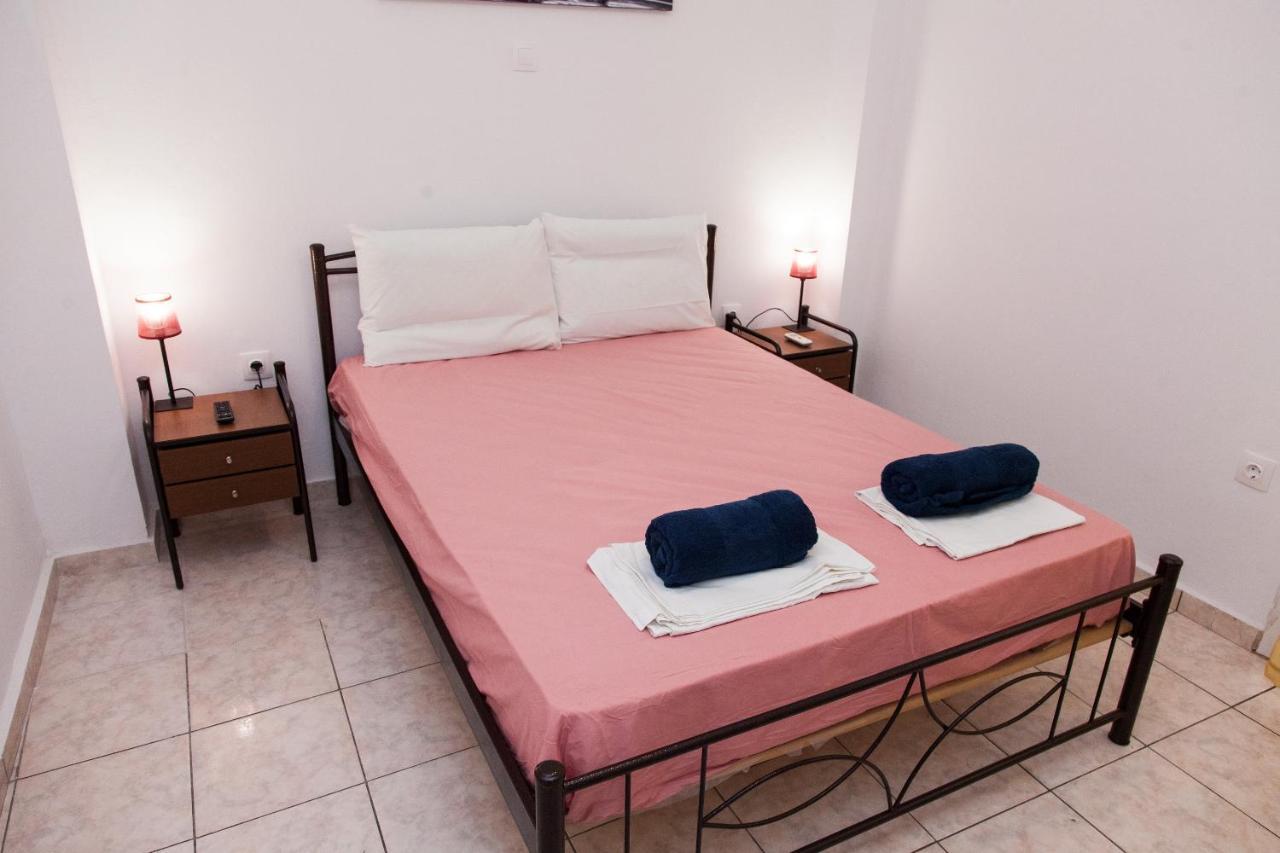 Cozy Apartment In Pireas Екстер'єр фото